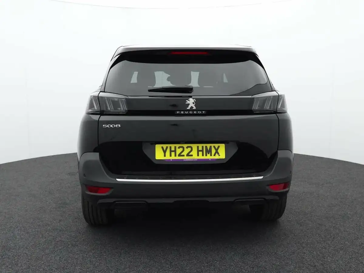 2022-peugeot-5008-suv-15-bluehdi-allure-premium-big-3