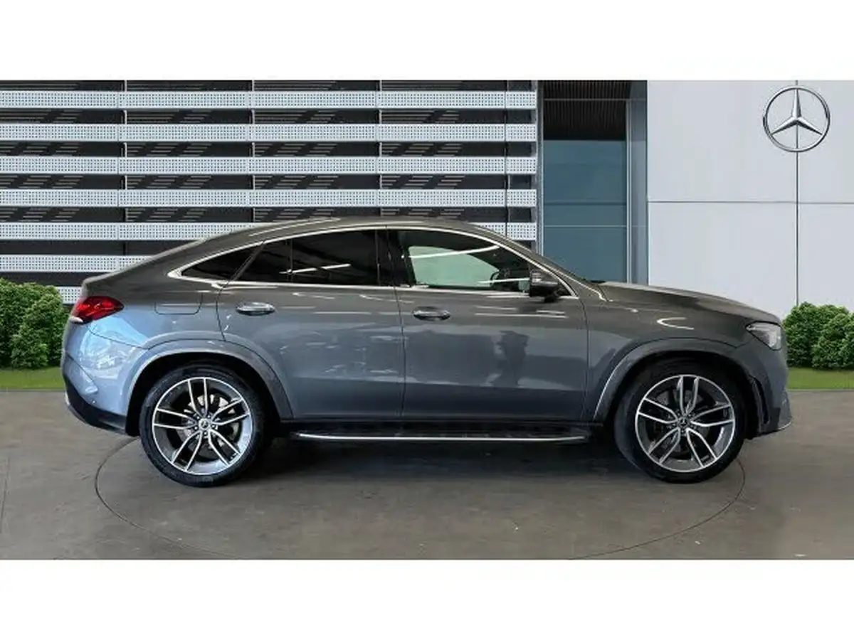 2022-mercedes-benz-gle-class-29d-gle400d-amg-line-premium-plus-331ps-coupe-big-4