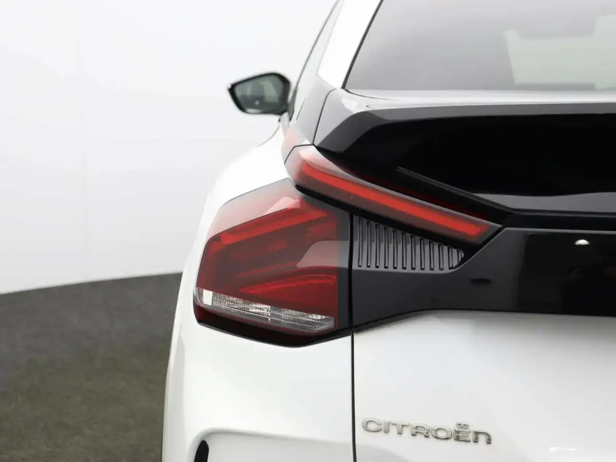 2024-citroen-c4-big-52