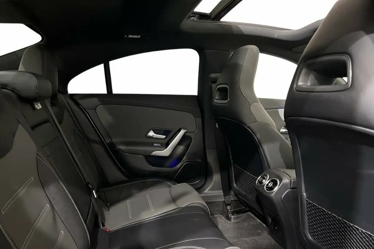 2022-mercedes-benz-cla-big-9