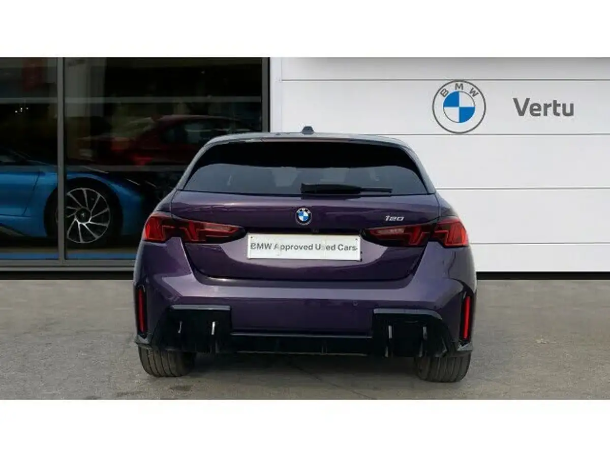 2024-bmw-1-series-15-120-m-sport-big-14
