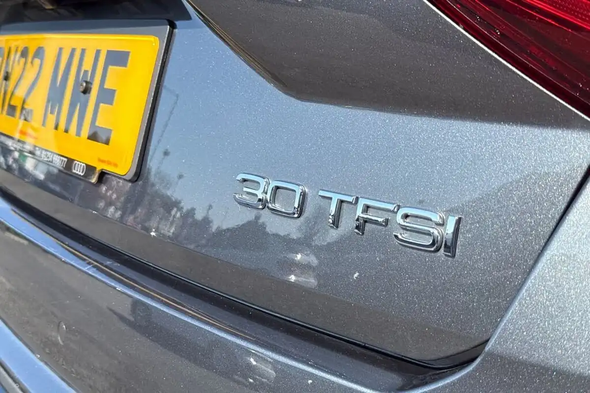 2022-audi-q2-10-30-tfsi-black-edition-big-40