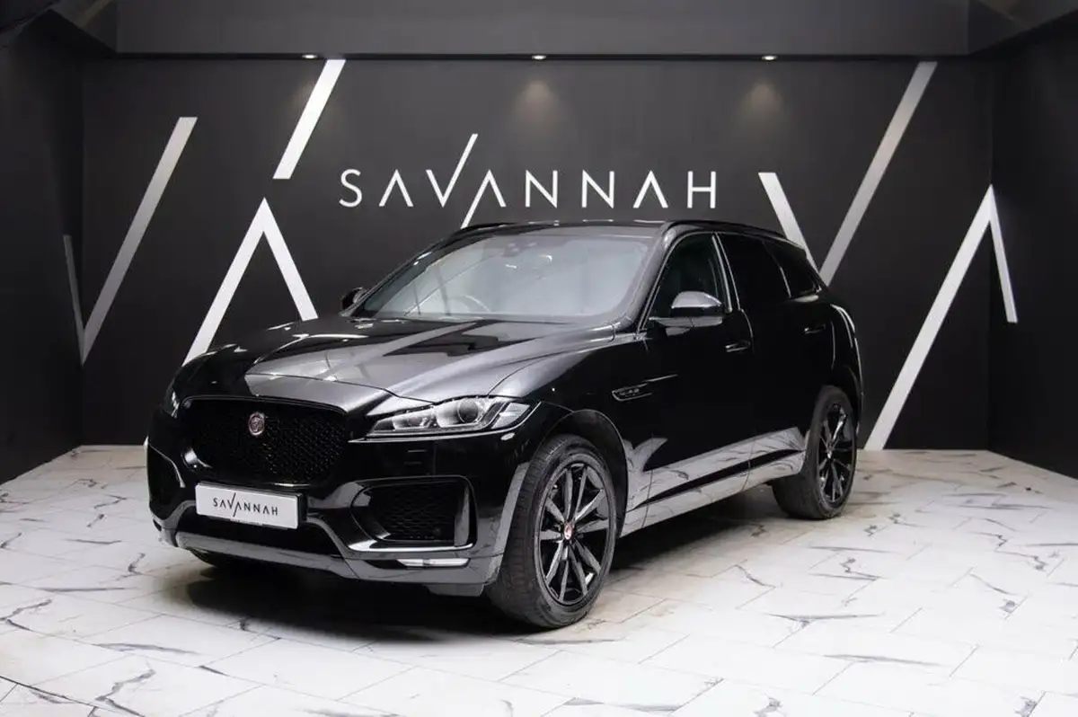 2020-jaguar-f-pace-20-i4d-chequered-flag-180ps-big-2