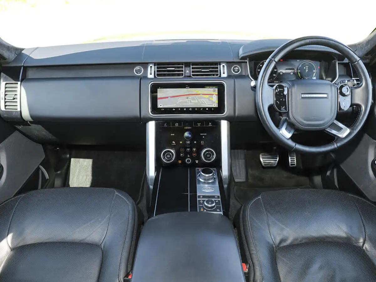 2021-land-rover-range-rover-20-p400e-westminster-black-big-2