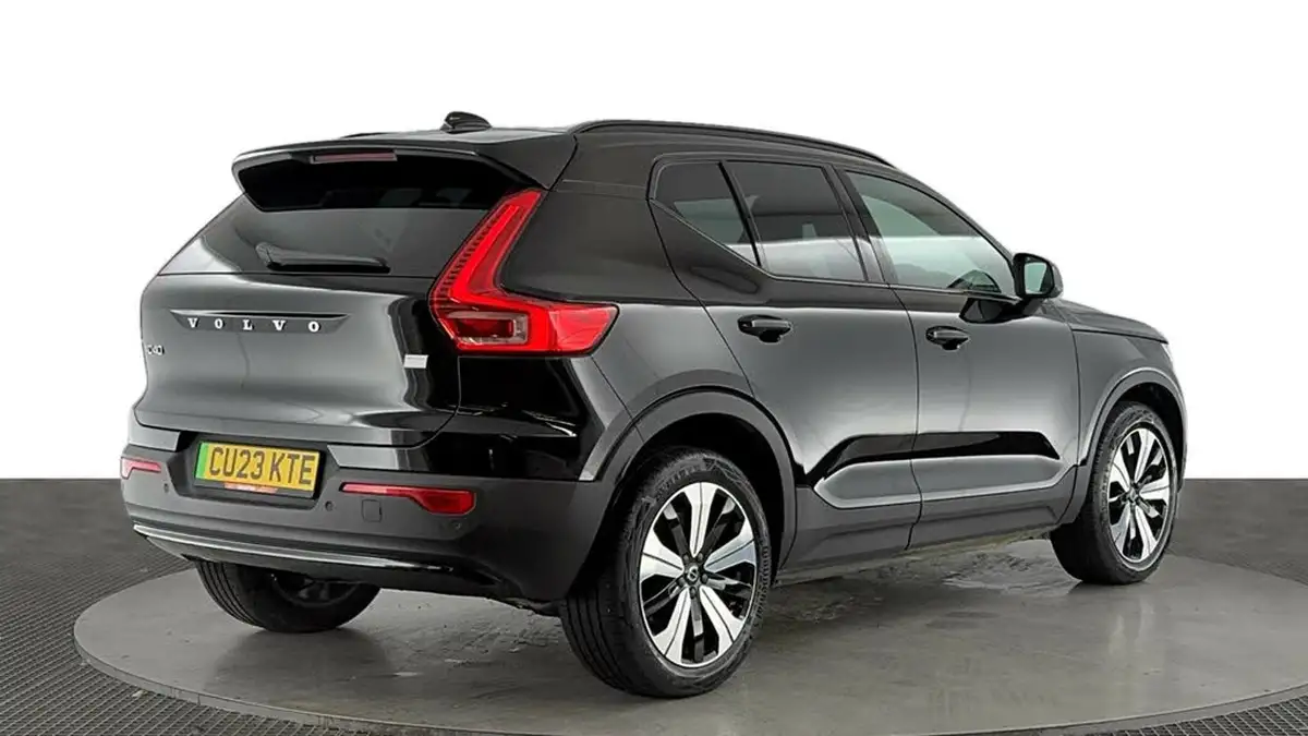 2023-volvo-xc40-e-recharge-core-228bhp-big-3