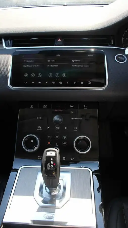 2019-land-rover-range-rover-evoque-20-d150-s-awd-auto-big-18