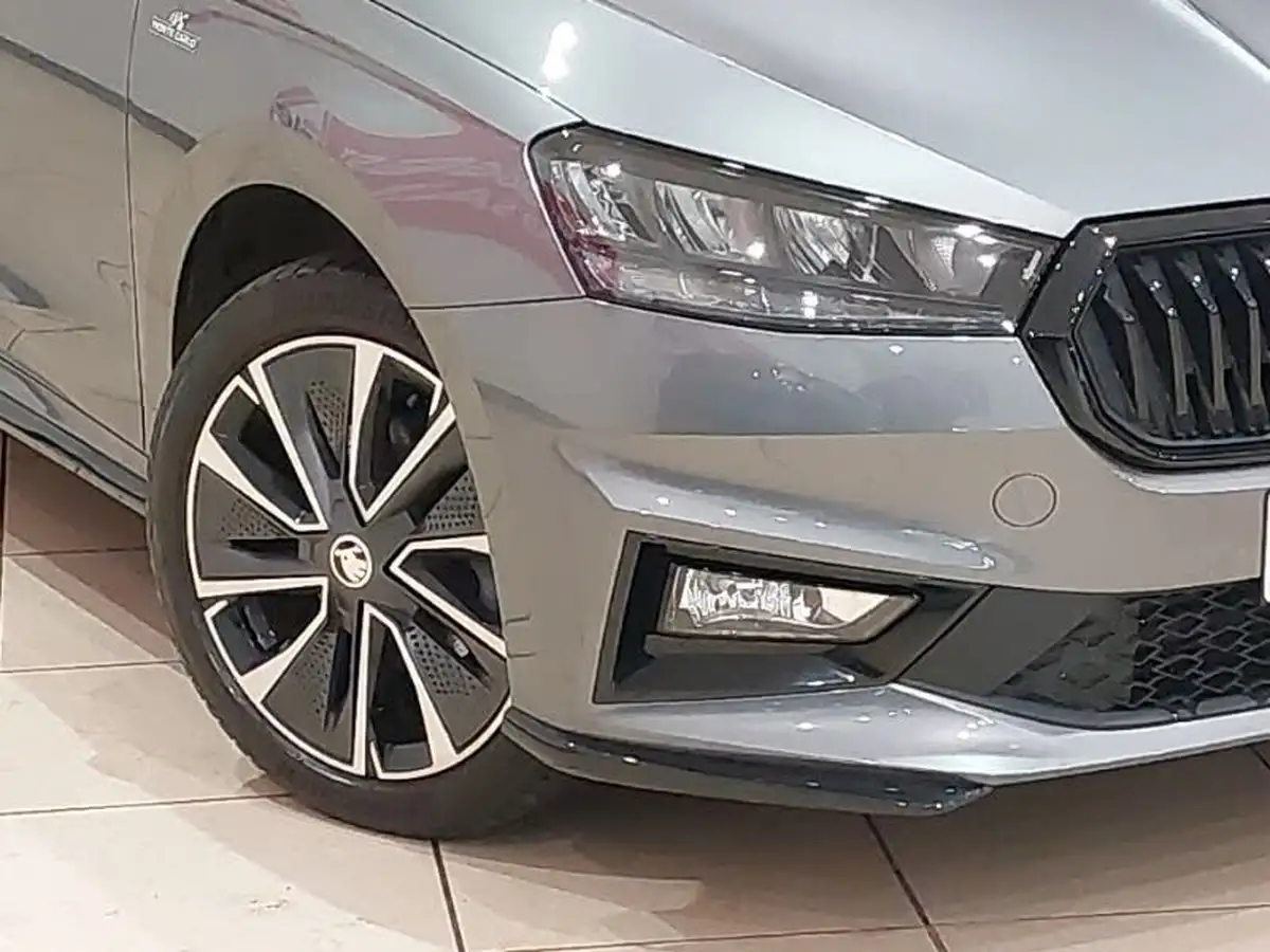 2023-skoda-fabia-10-tsi-monte-carlo-109ps-dsg-big-8