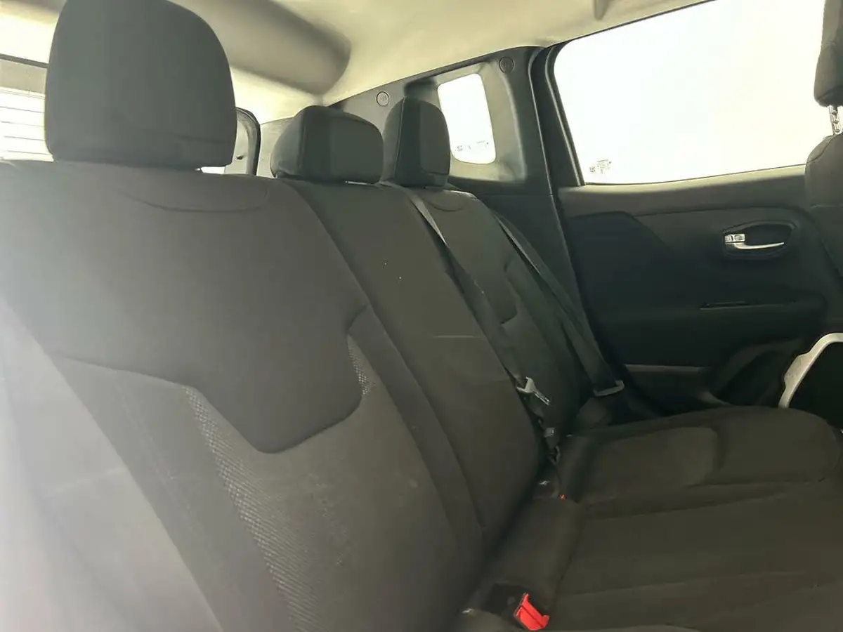 2015-jeep-renegade-16-e-torq-sport-big-14