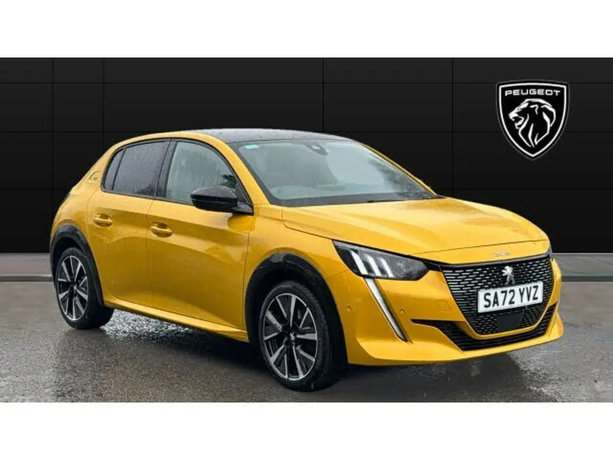 2021-peugeot-208-15-bluehdi-gt-line-big-0