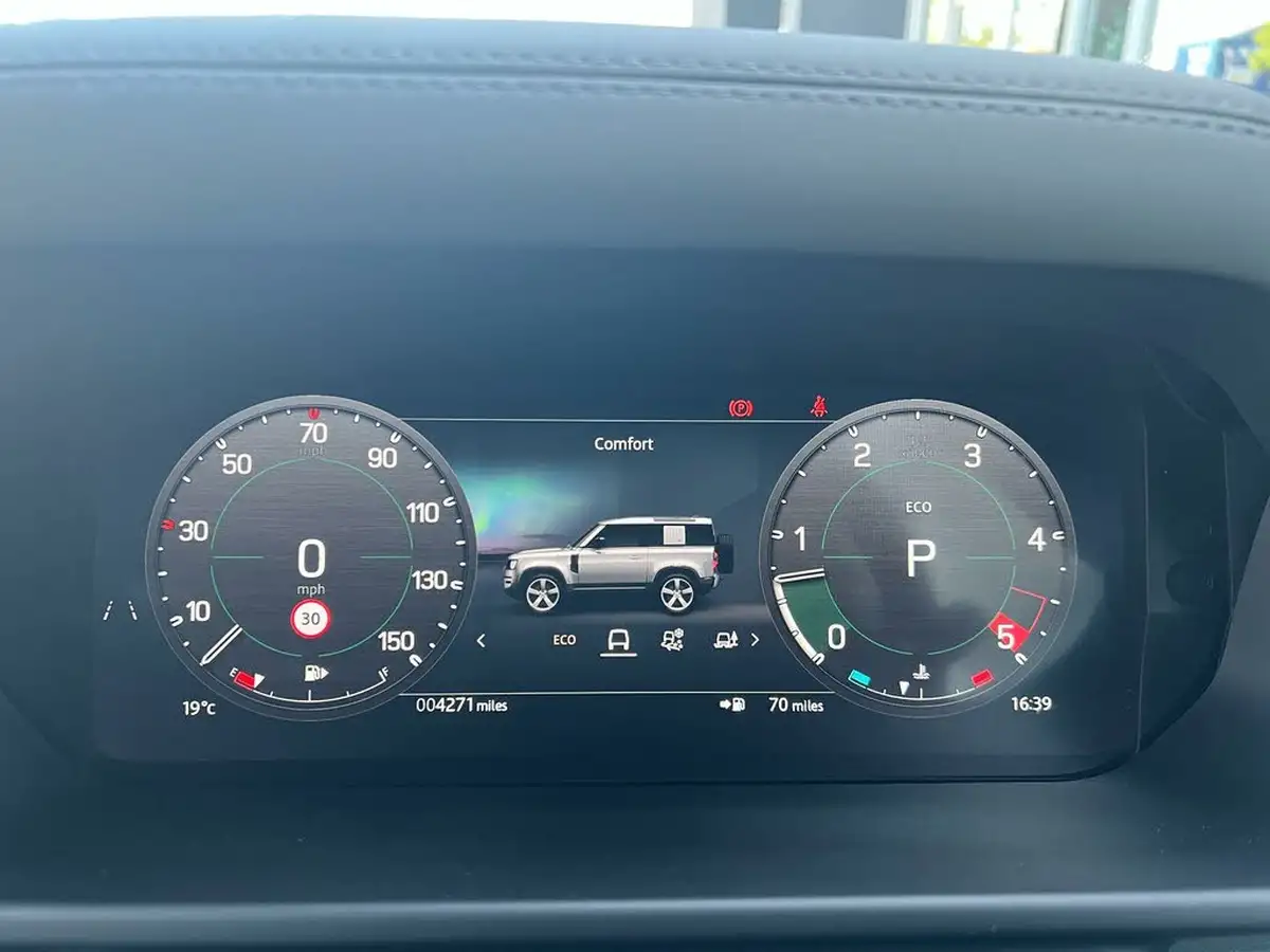 2025-land-rover-90-defender-30-d350-x-dynamic-se-big-35
