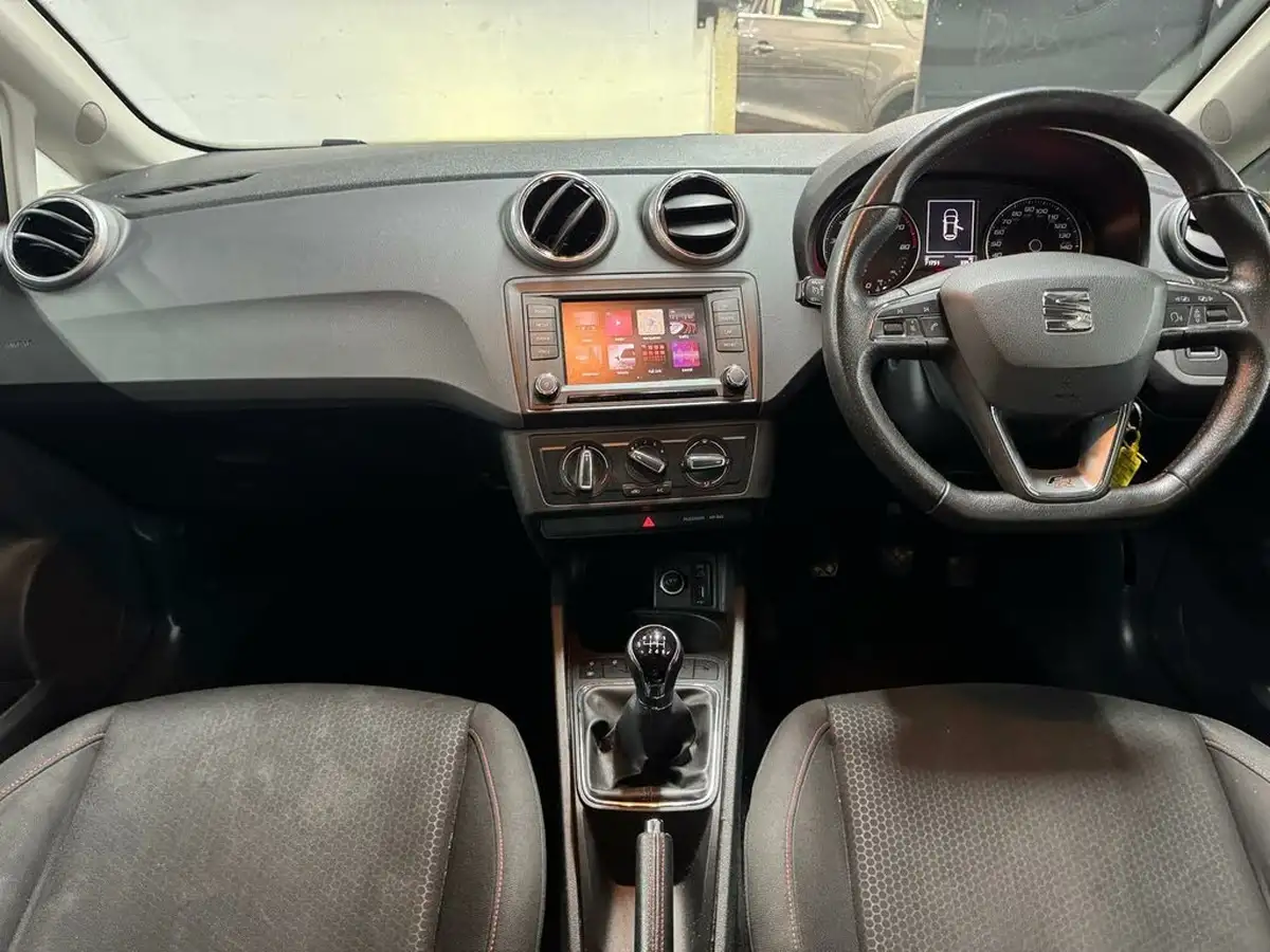 2017-seat-ibiza-12-tsi-fr-technology-110ps-hatchback-5d-big-42