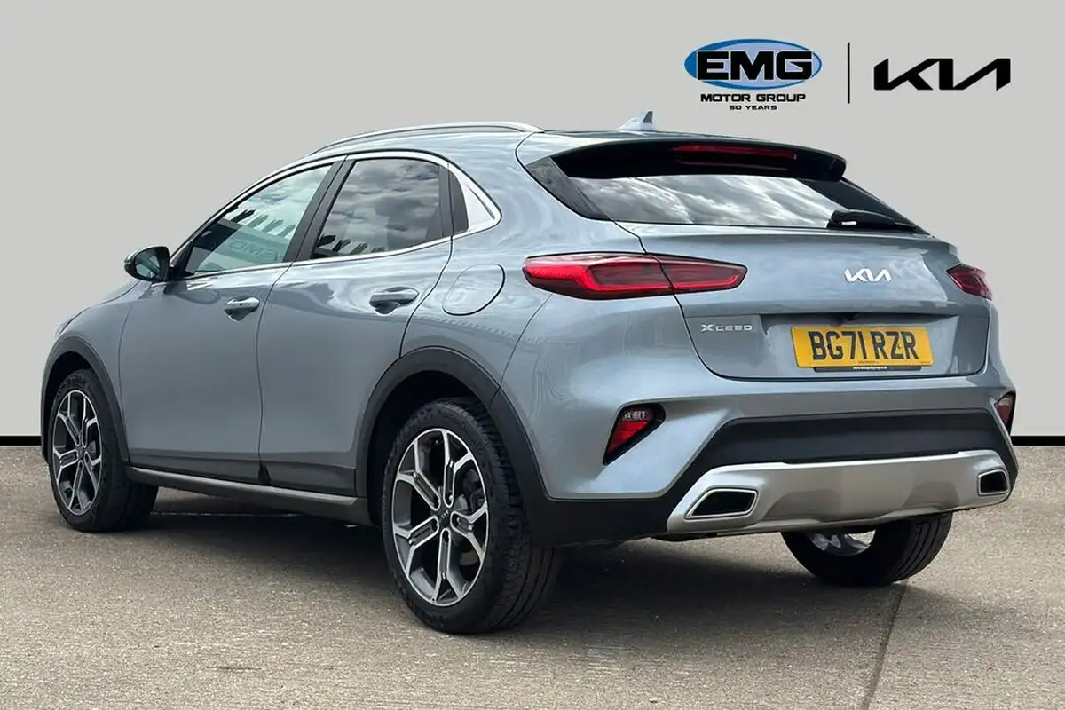 2022-kia-xceed-15-t-gdi-3-big-3