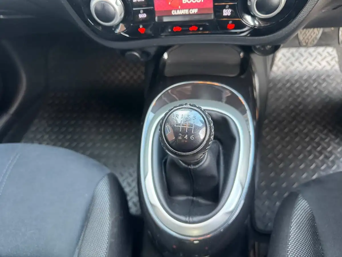 2016-nissan-juke-12-dig-t-n-connecta-ss-big-26