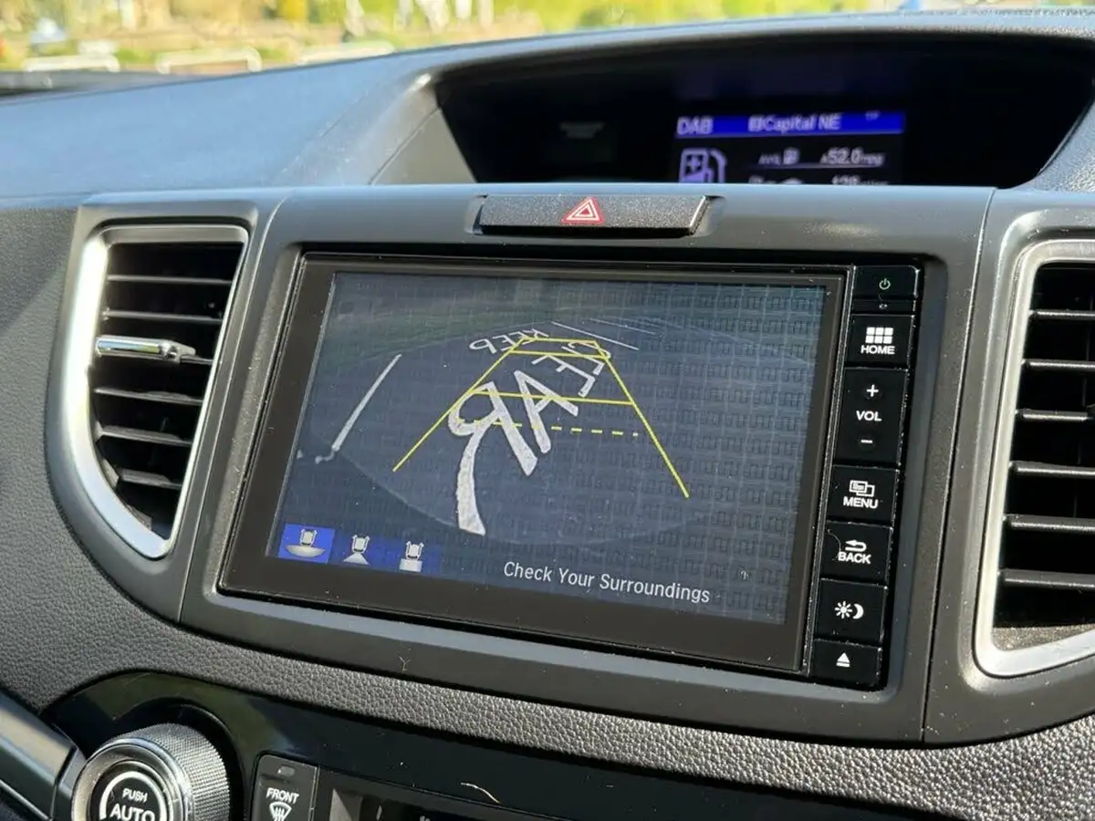 2017-honda-cr-v-16i-dtec-se-plus-navi-120ps-2wdss-big-4