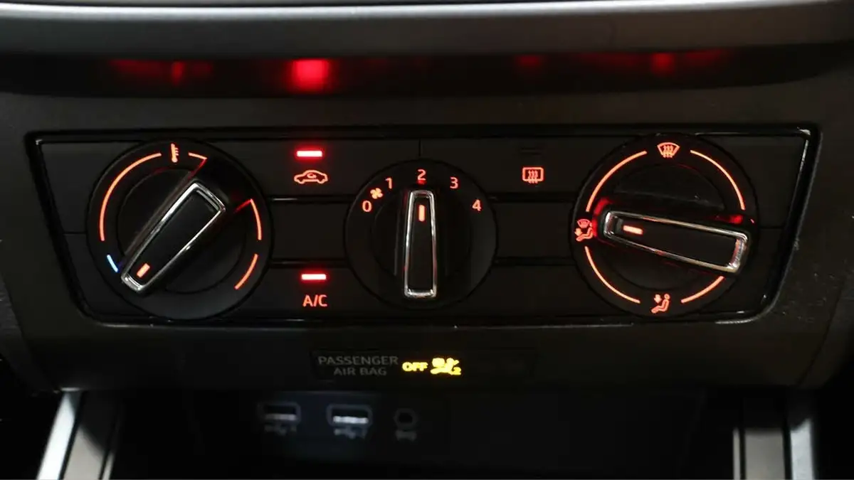 2019-seat-arona-10-tsi-se-technology-115ps-dsg-big-11