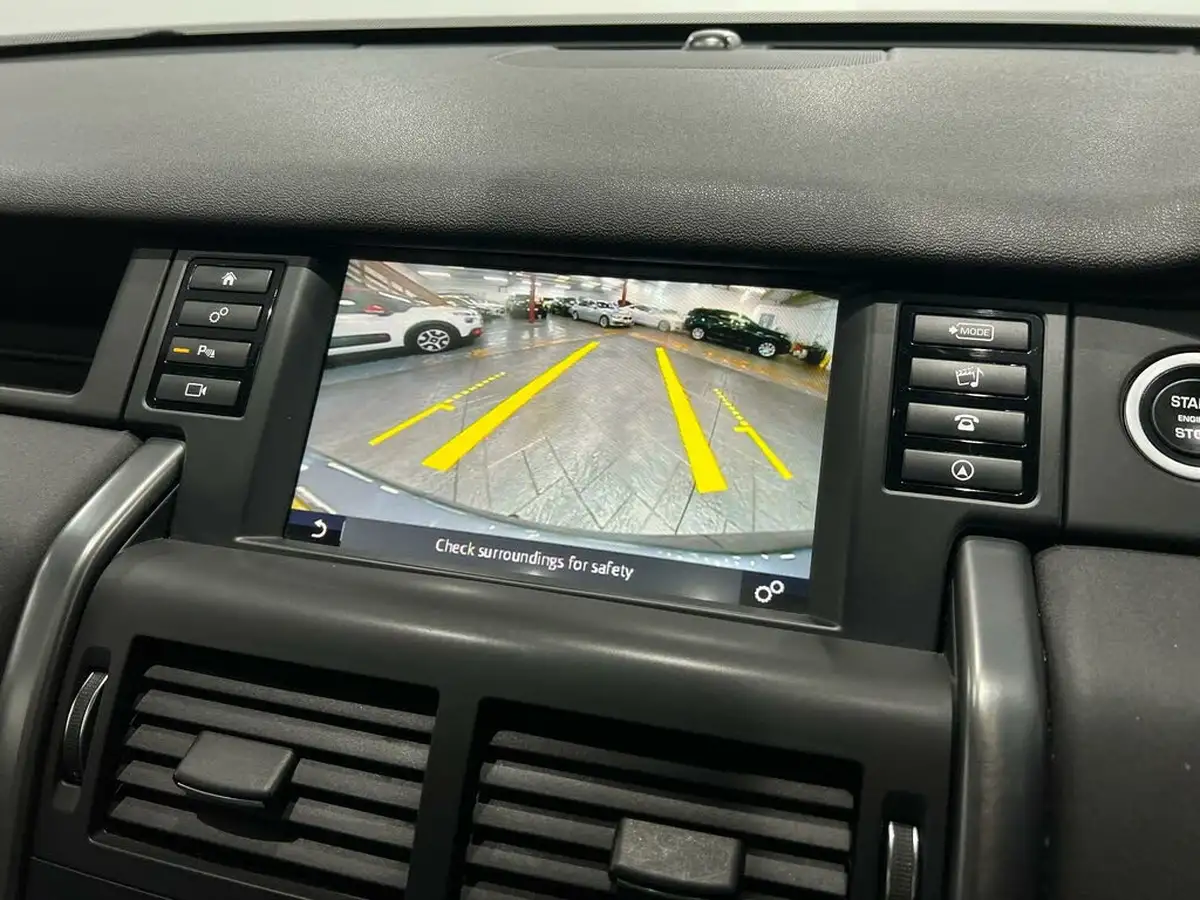 2019-land-rover-discovery-sport-20td4-landmark-big-43