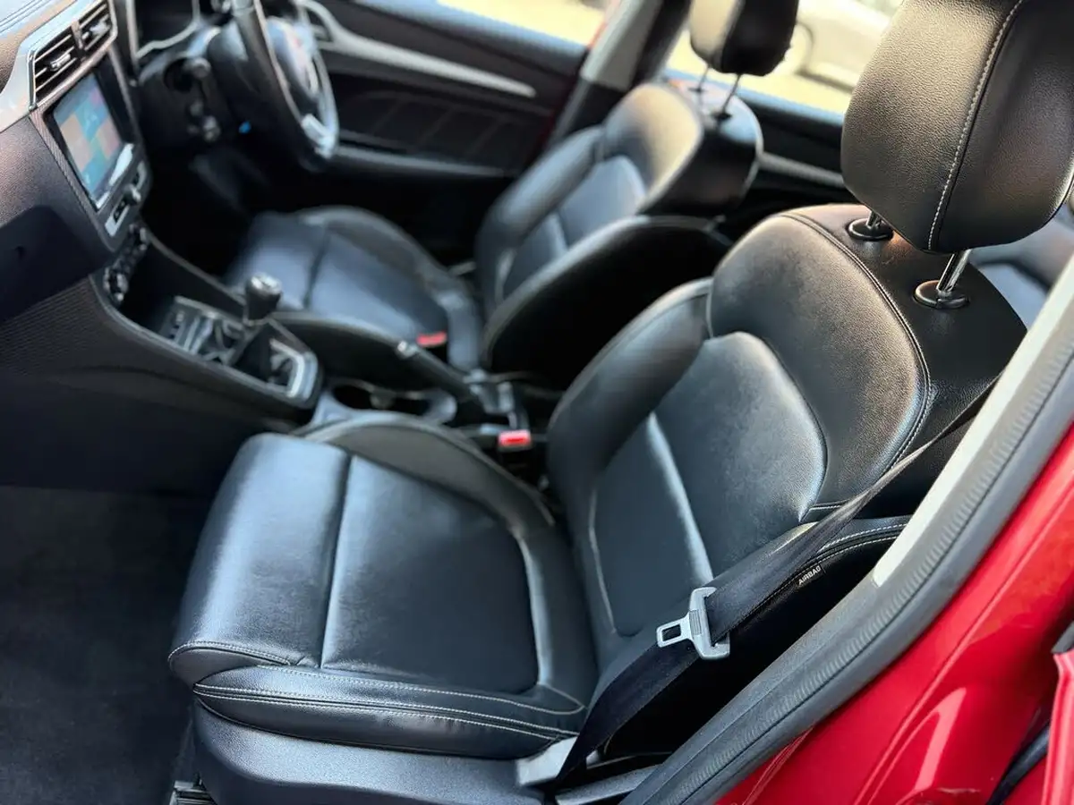 2018-mg-zs-suv-15-vti-tech-exclusive-big-42