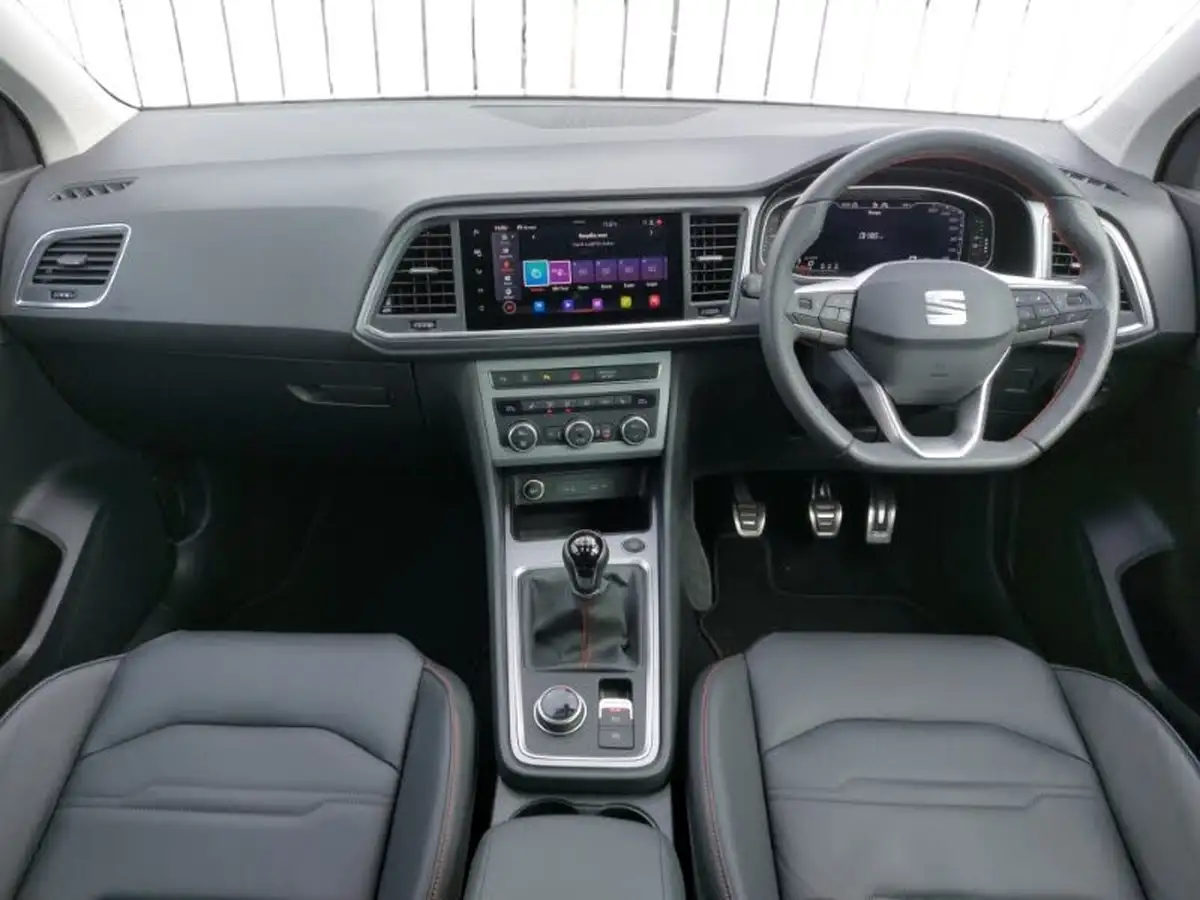 2023-seat-ateca-15-ecotsi-fr-sport-big-3