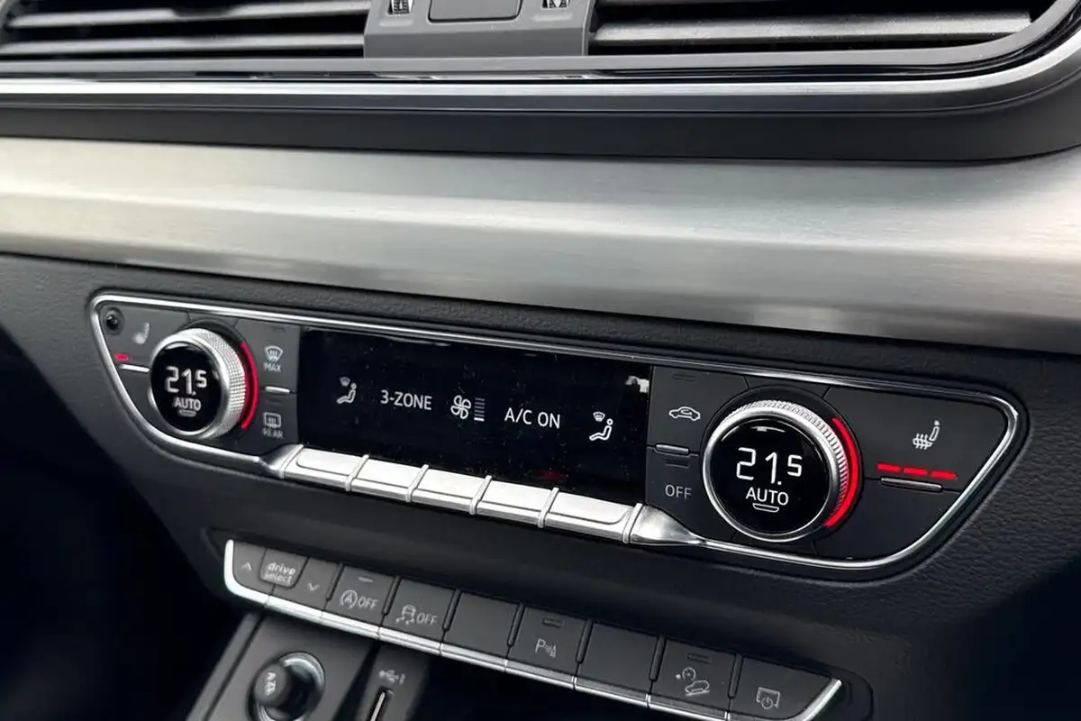 2025-audi-q5-20-45-tfsi-s-line-station-wagon-big-20