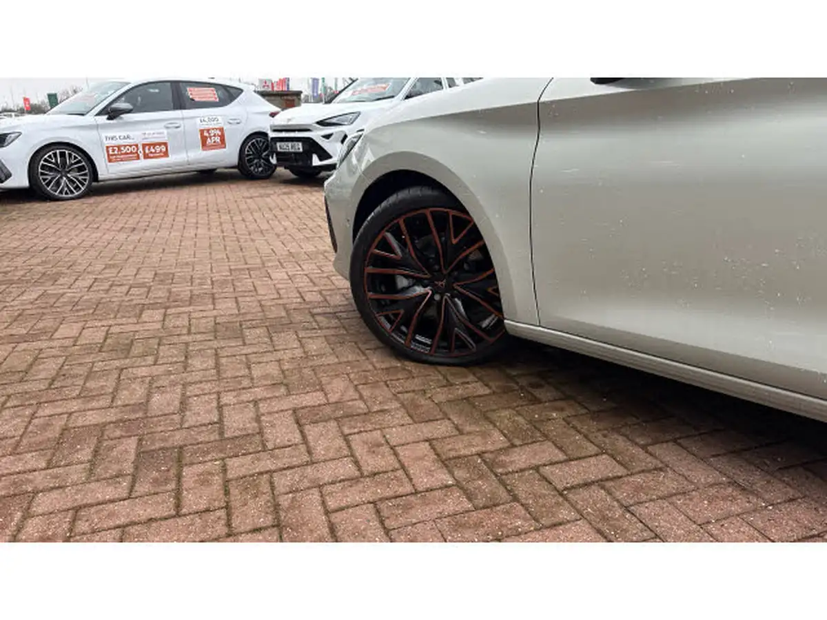 2025-cupra-leon-nf-15-tsi-v3-hatchback-big-39