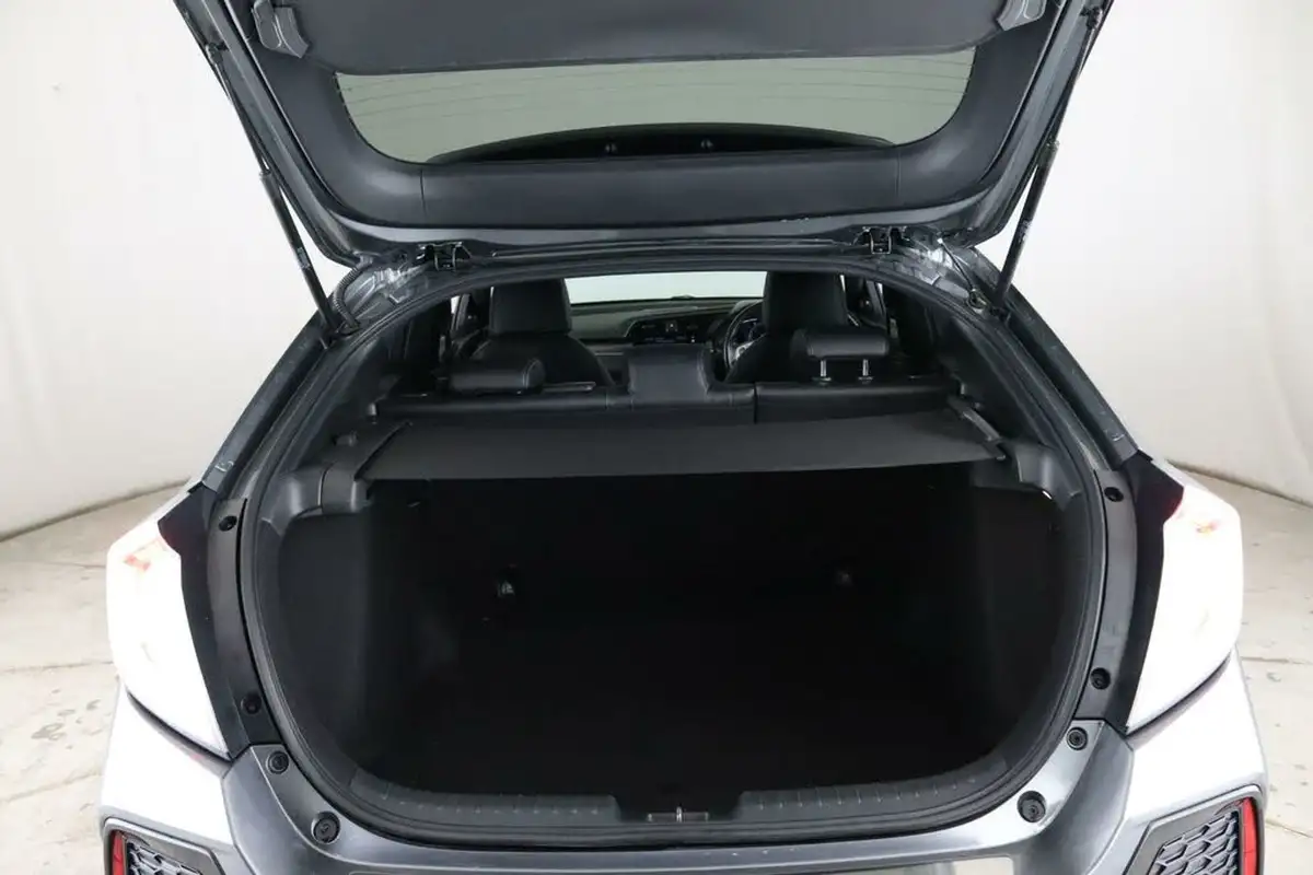 2019-honda-civic-10-vtec-turbo-ex-ss-hatchback-5d-big-11