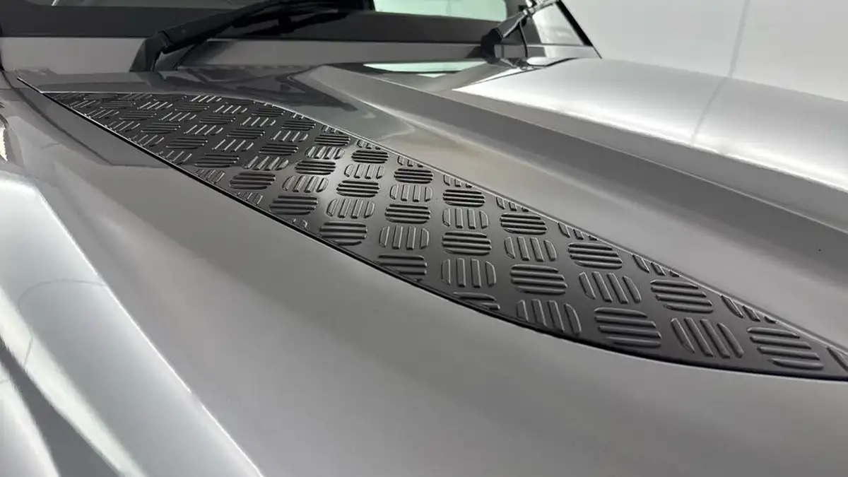 2021-land-rover-90-defender-30-d250-x-dynamic-se-big-26