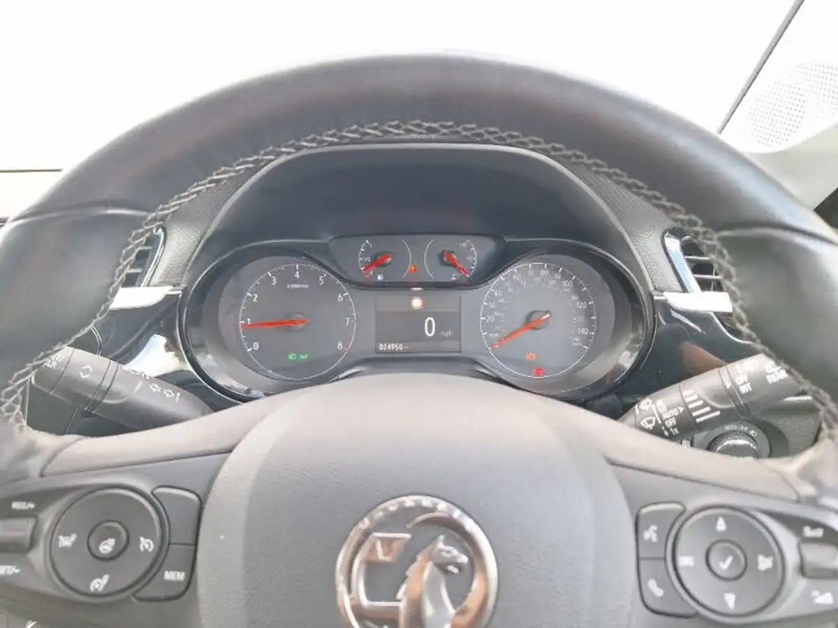 2021-vauxhall-corsa-12i-griffin-edition-big-10