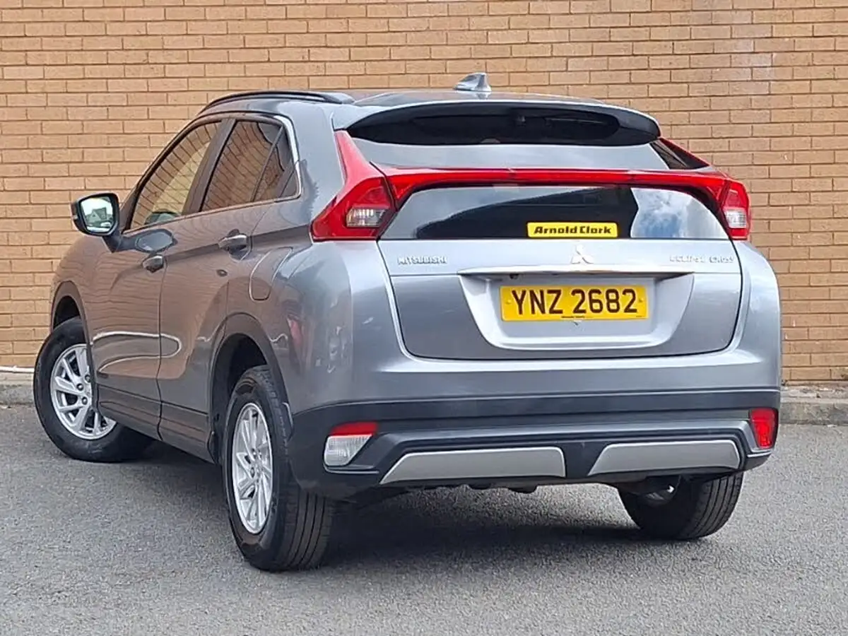 2018-mitsubishi-eclipse-cross-15-2-big-1