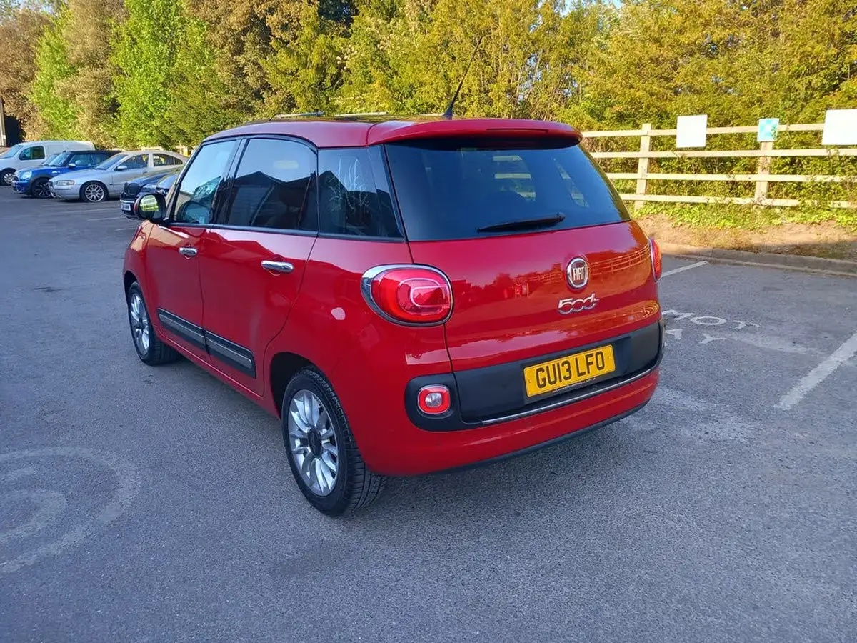 2013-fiat-500l-09-lounge-big-5