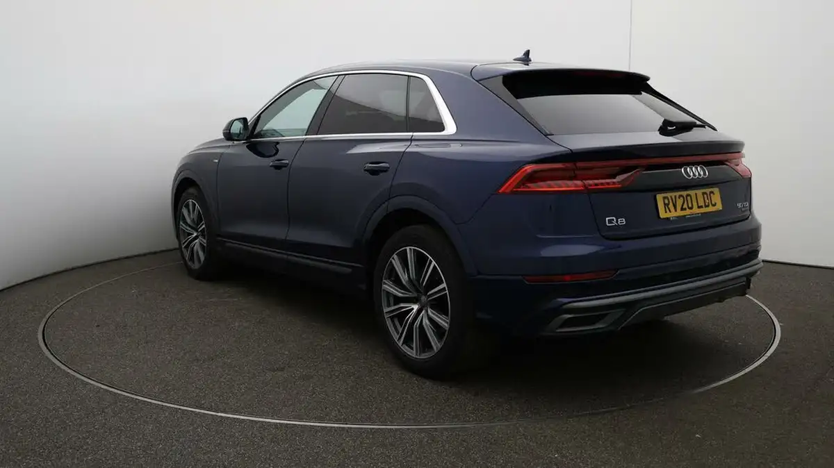 2020-audi-q8-30-50-tdi-s-line-big-62