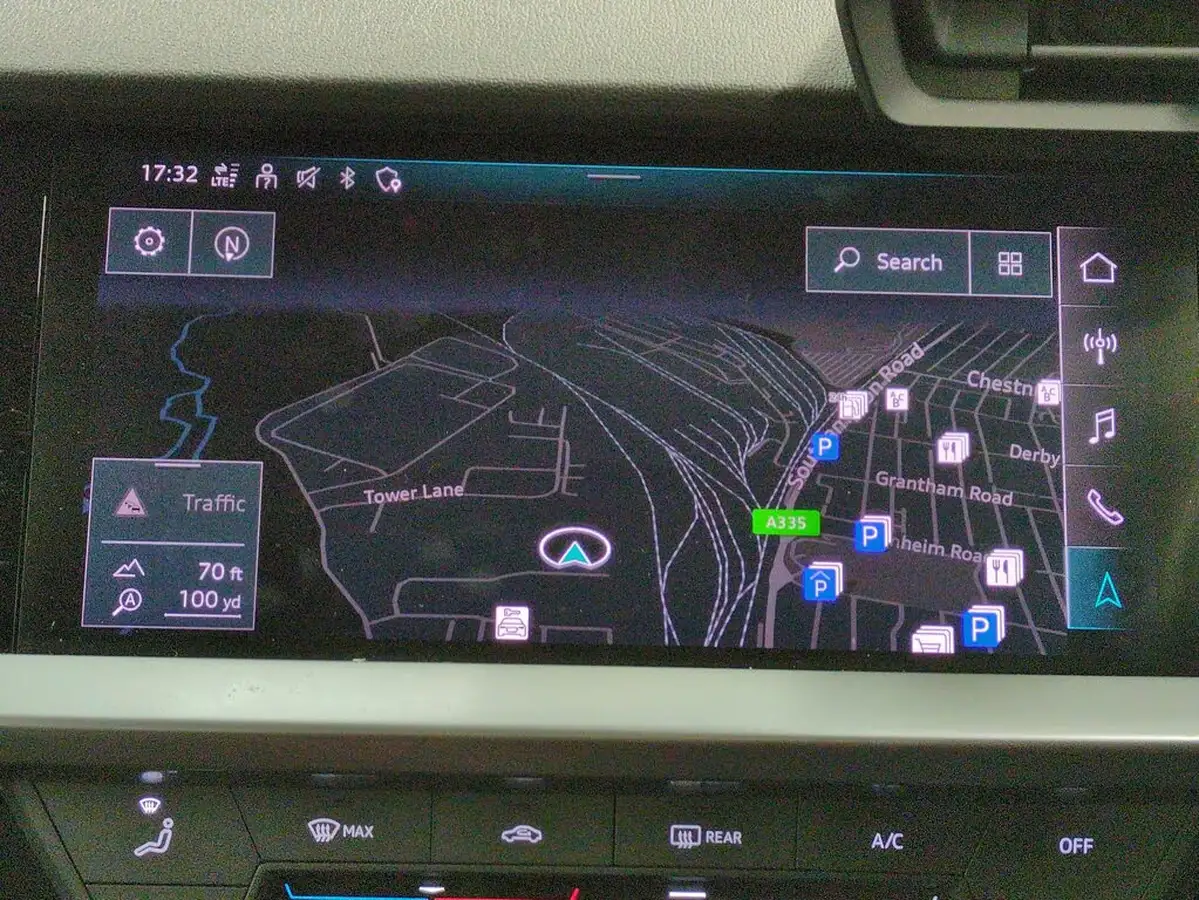2022-audi-a3-10-30-tfsi-technik-s-tronic-big-4