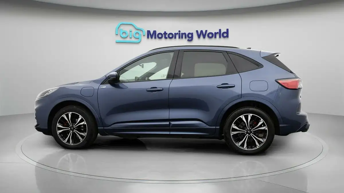 2022-ford-kuga-25t-st-line-x-edition-225ps-phev-big-3