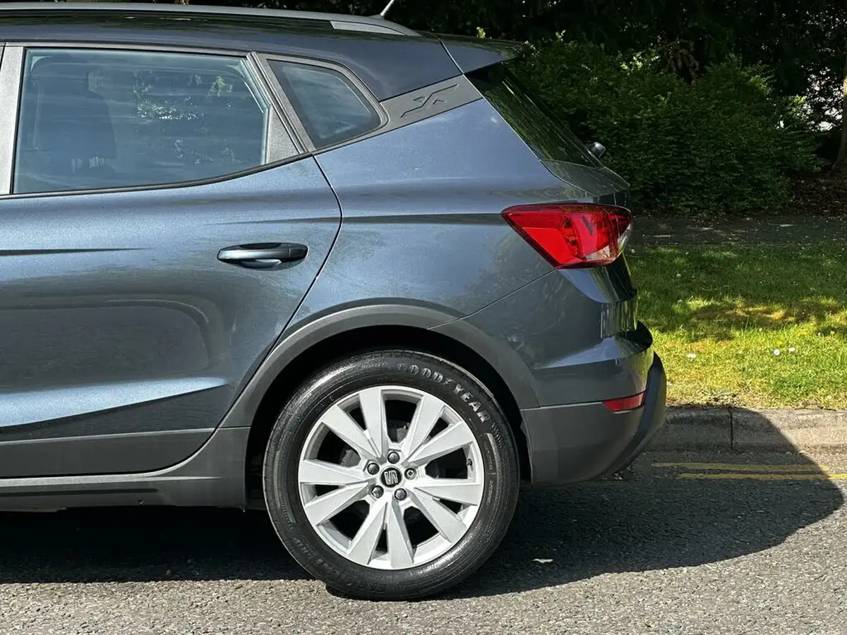 2021-seat-arona-10-tsi-evo-se-technology-big-11