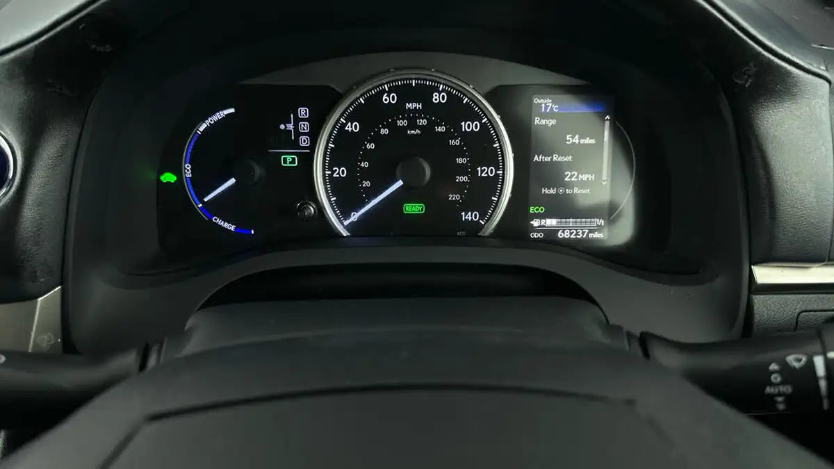 2018-lexus-ct-200h-18-f-sport-big-12