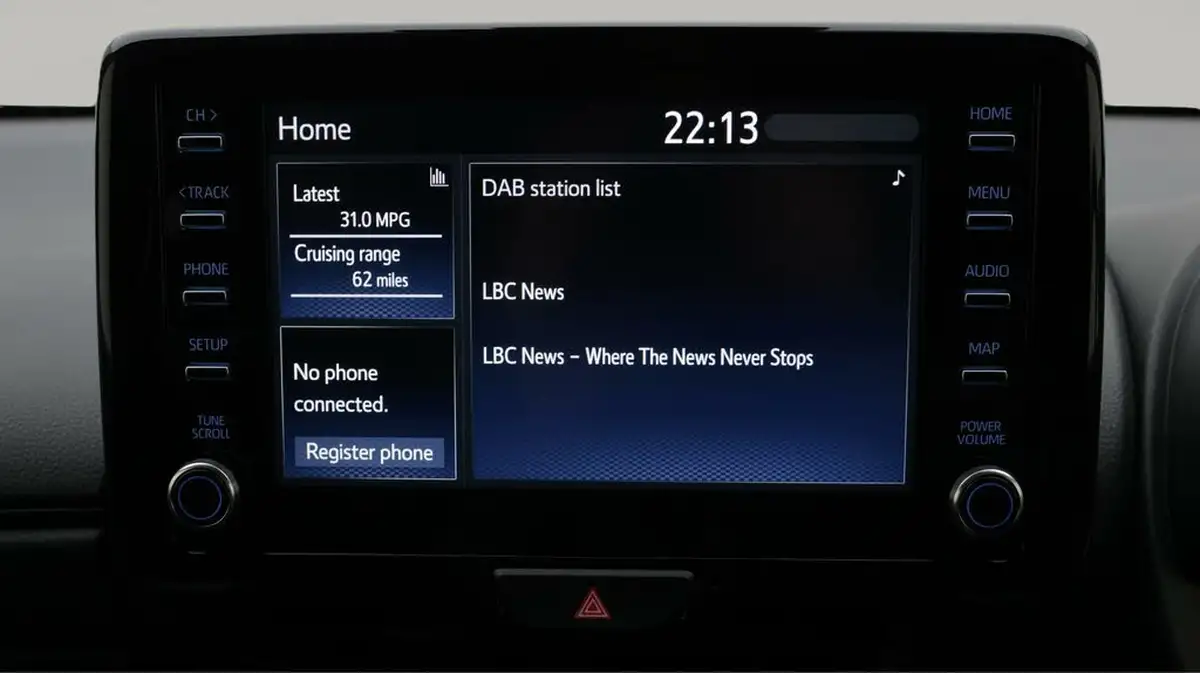 2022-toyota-yaris-16-gr-circuit-pack-big-11