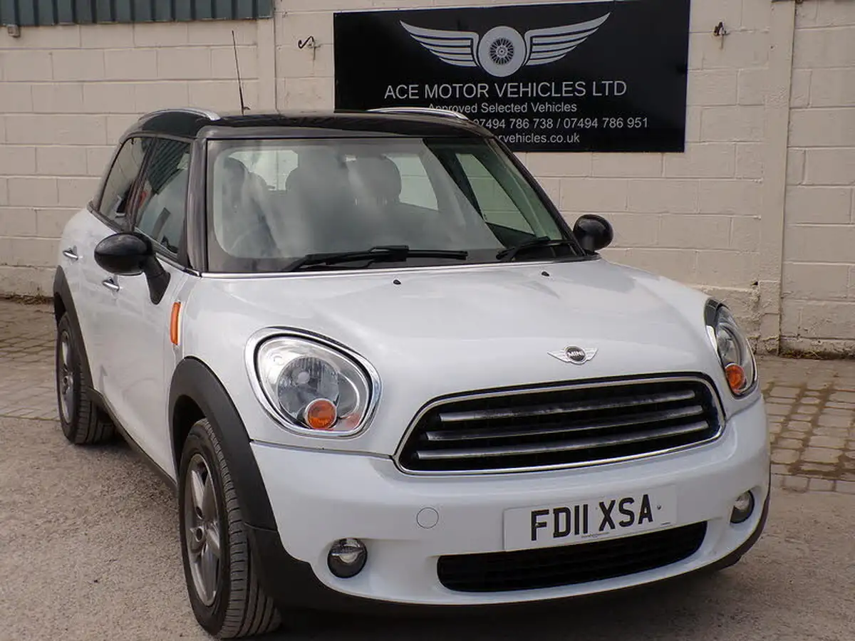 2011-mini-countryman-16td-cooper-d-112bhp-1598cc-big-1