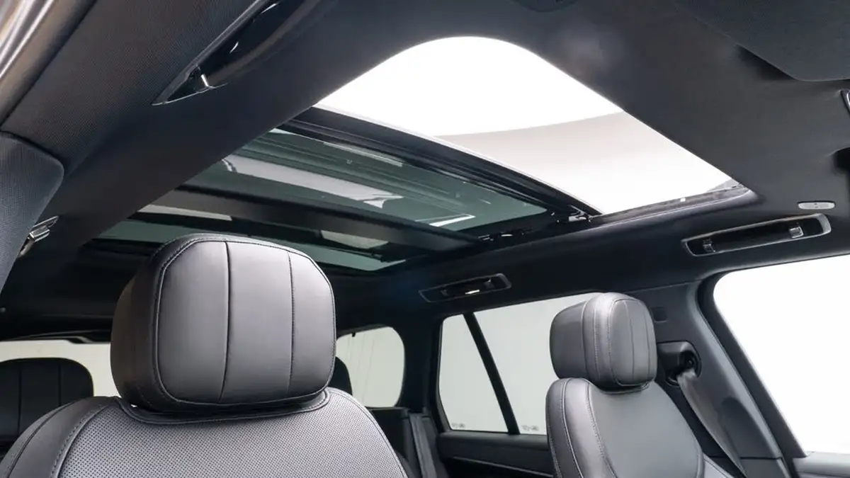 2024-land-rover-range-rover-30-d350-se-big-23