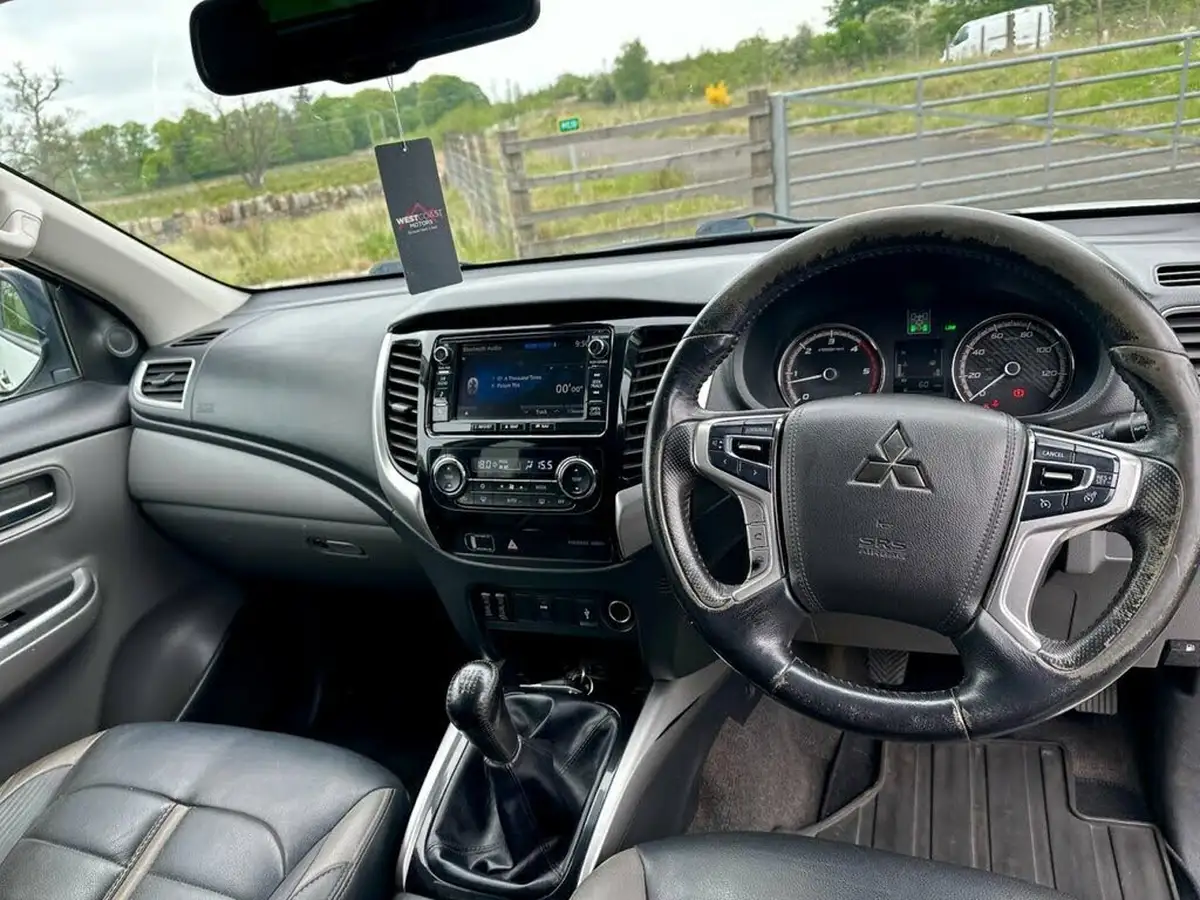2017-mitsubishi-l200-24di-d-barbarian-178bhp-eu6-big-29