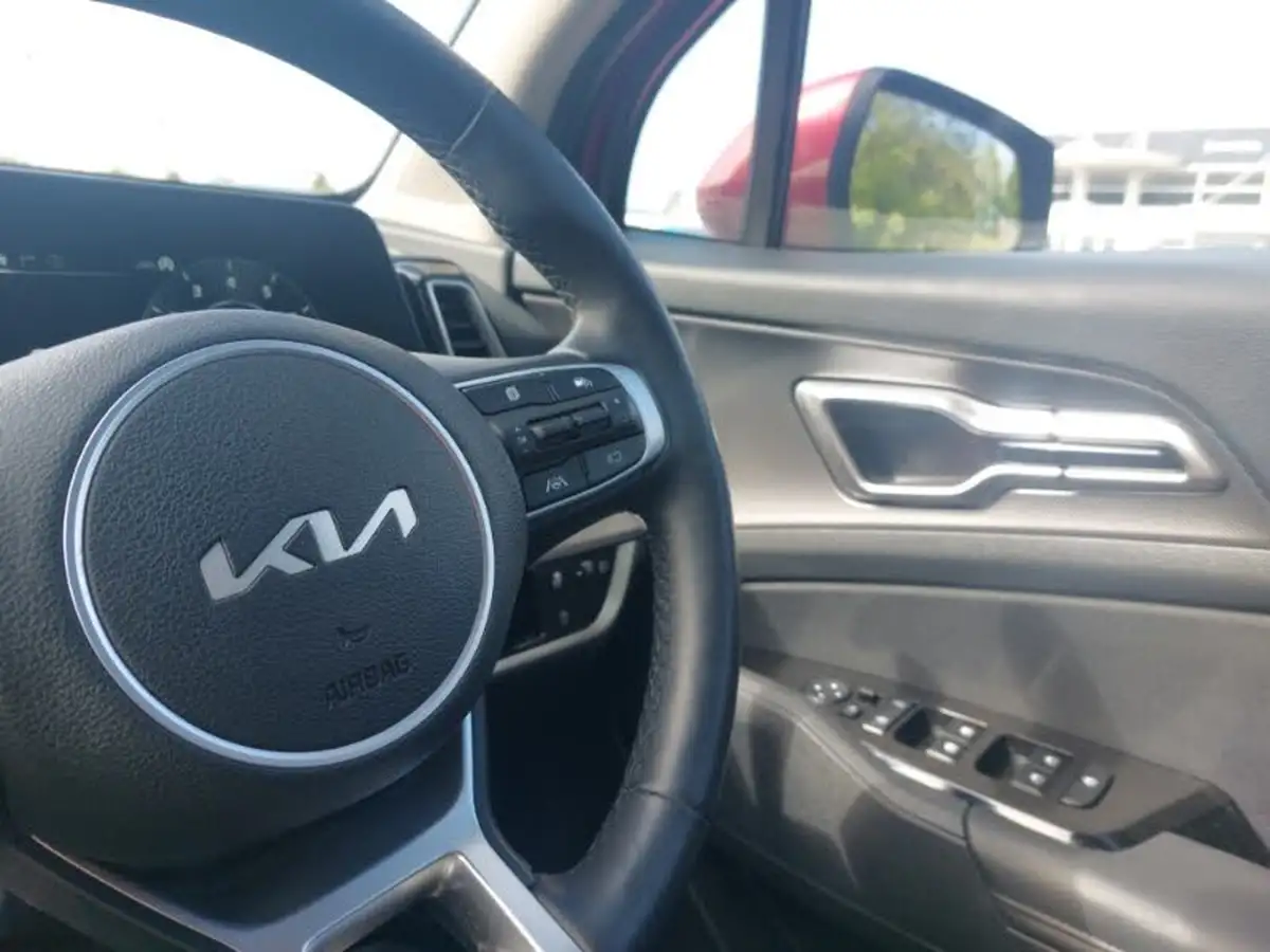 2022-kia-sportage-16-t-gdi-launch-edition-big-18