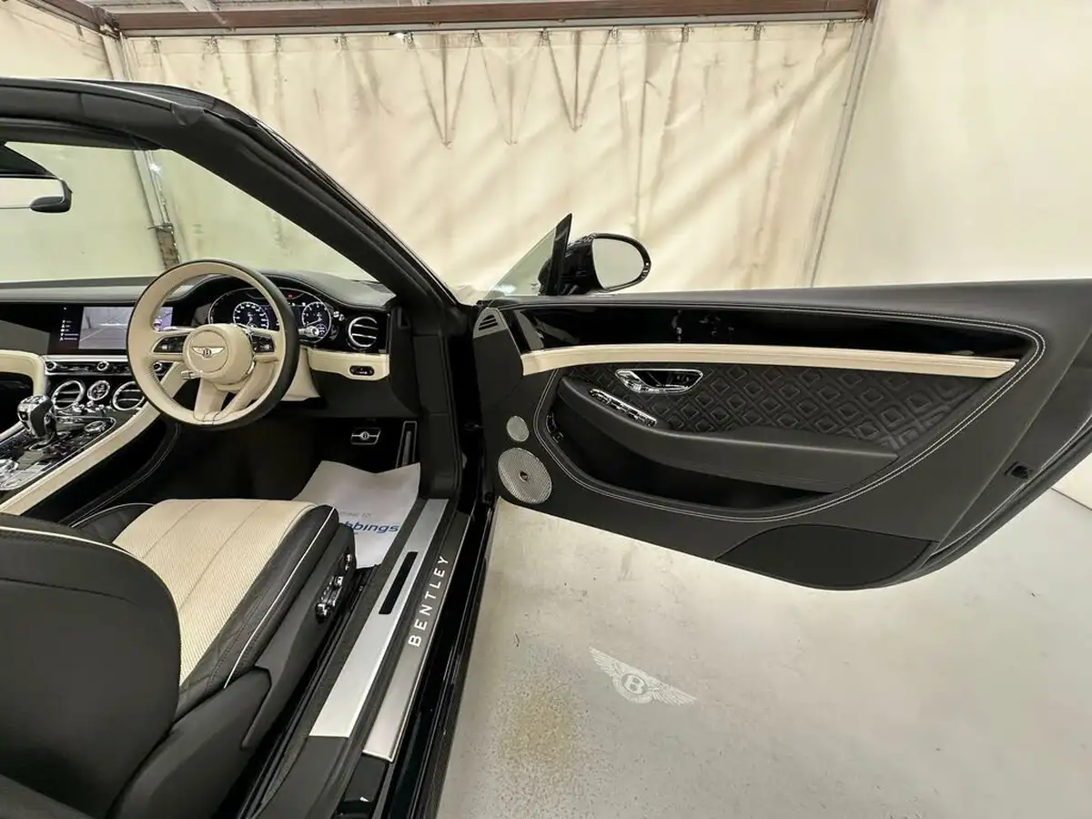 2022-bentley-continental-40-gt-v8-convertible-big-42