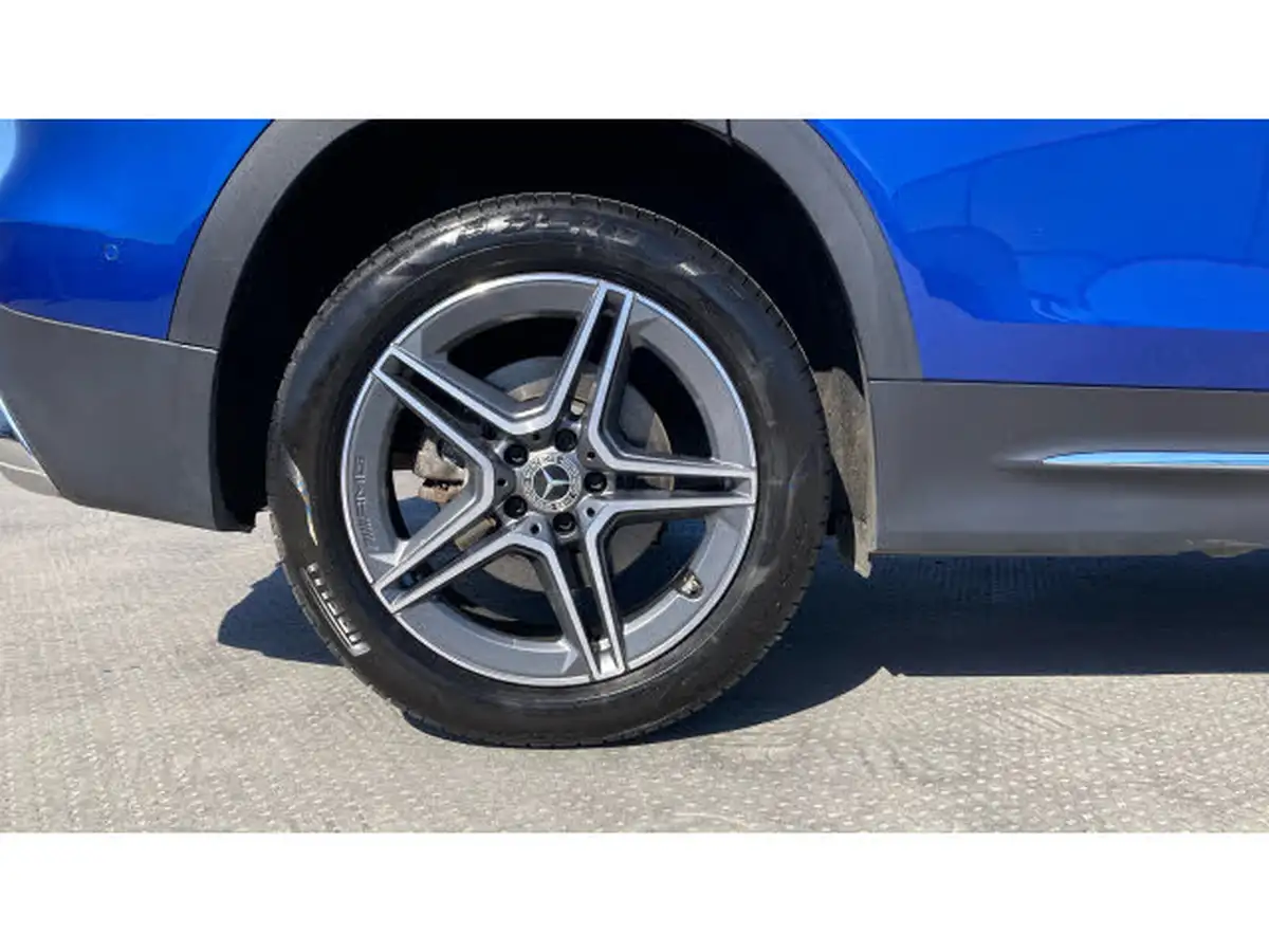 2024-mercedes-benz-glb-class-13-glb200-amg-line-executive-big-6