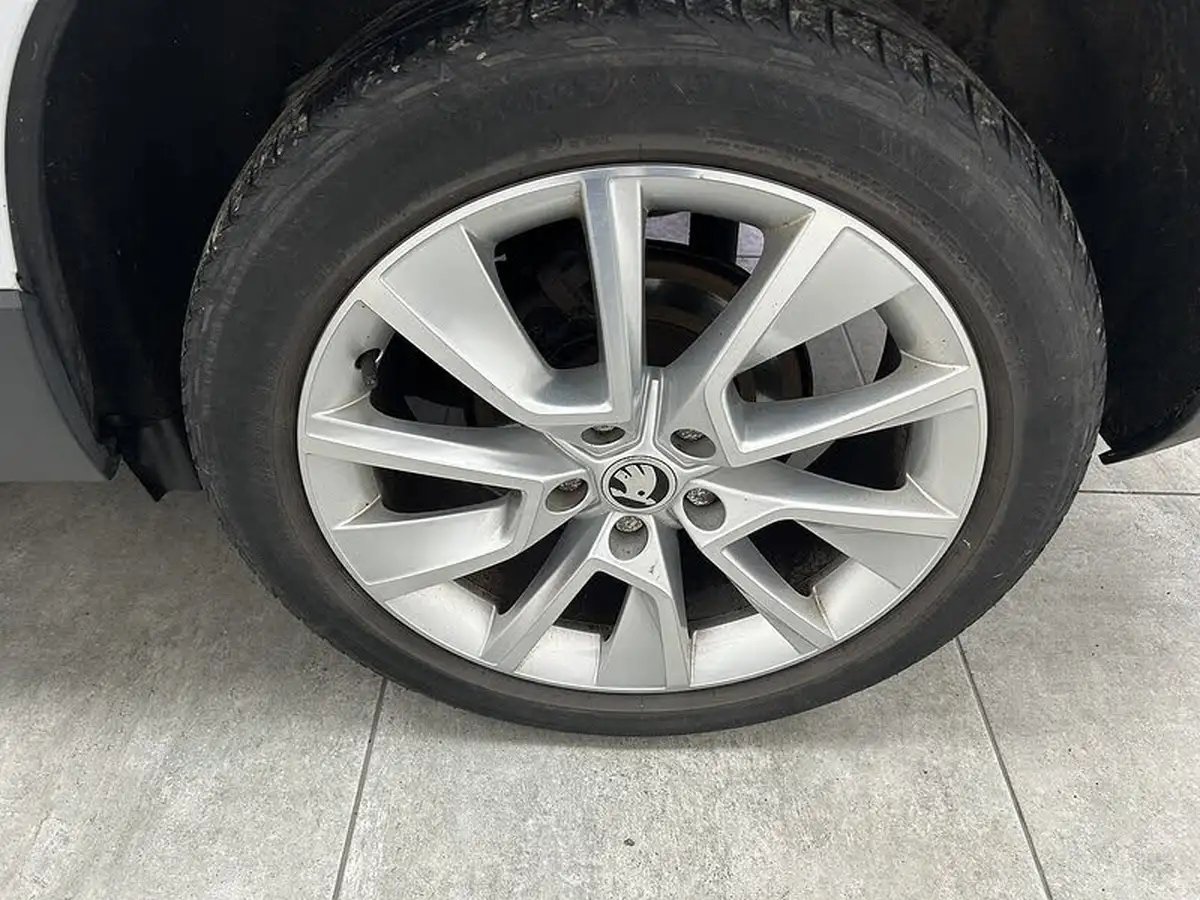 2018-skoda-karoq-16tdi-se-l-scr-1596cc-big-21