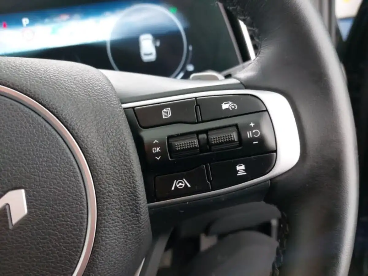 2024-kia-sportage-16-t-gdi-3-207bhp-hev-auto-big-13