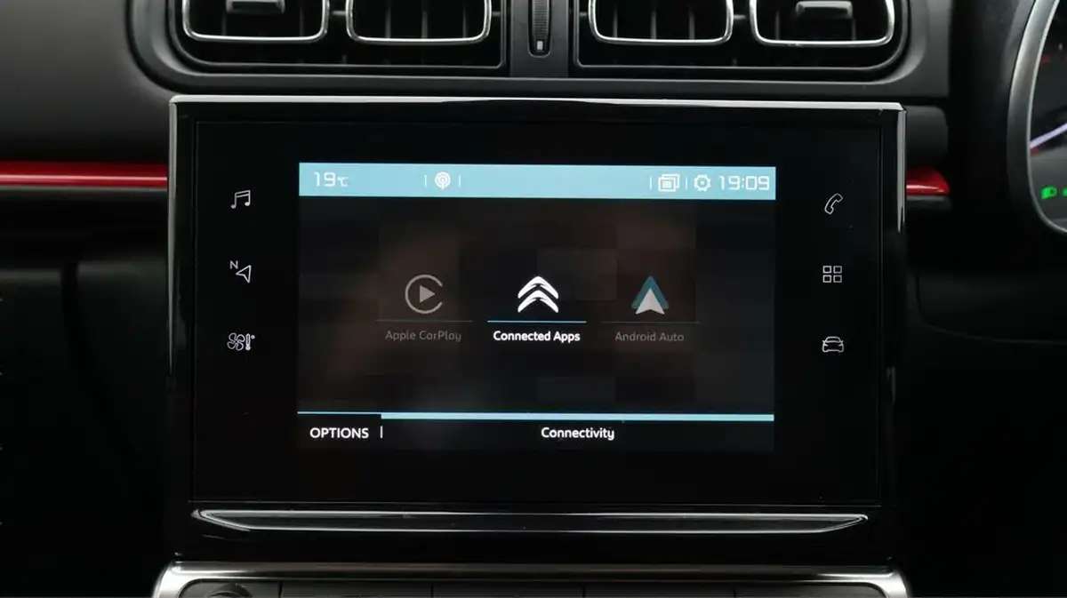 2020-citroen-c3-12-puretech-flair-plus-83ps-big-25