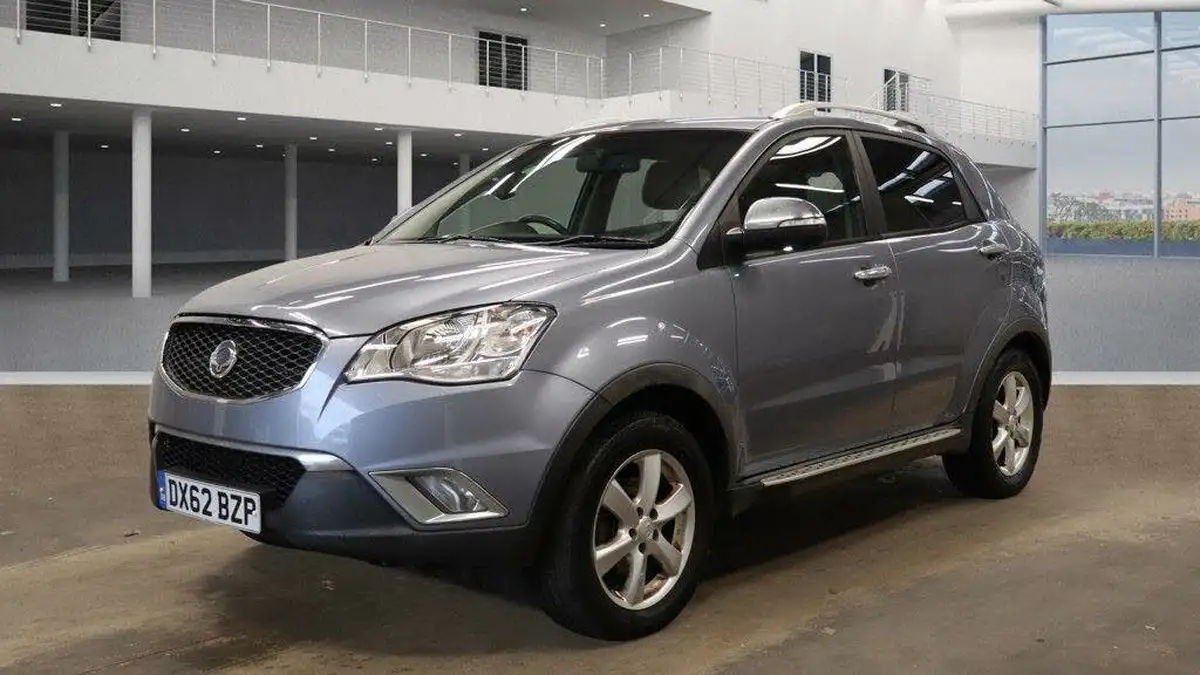 2012-kgm-ssangyong-korando-20td-ex-auto-big-1