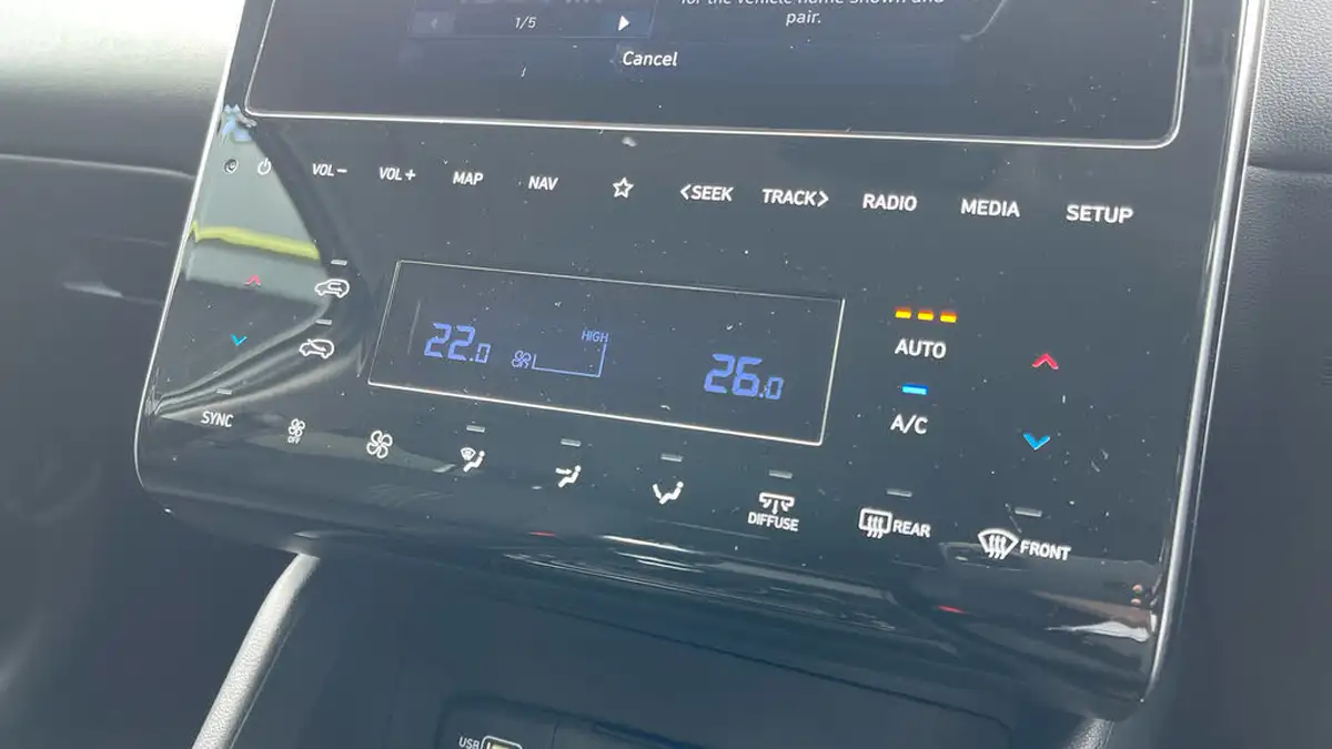 2022-hyundai-tucson-16-t-gdi-premium-150ps-big-29