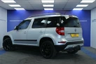 2015-skoda-yeti-outdoor-20tdi-scr-se-business-150ps-4x4-small-2