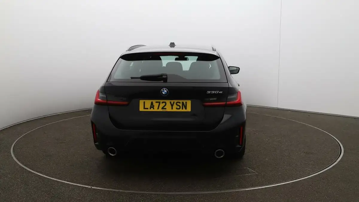 2022-bmw-3-series-20-330e-m-sport-touring-5d-big-55