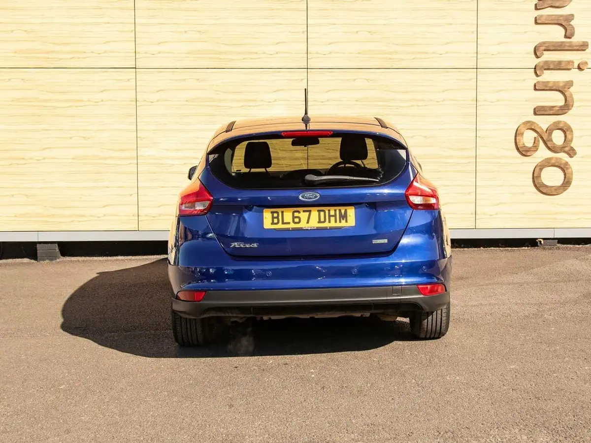 2018-ford-focus-10t-zetec-edition-125ps-hatchback-big-5