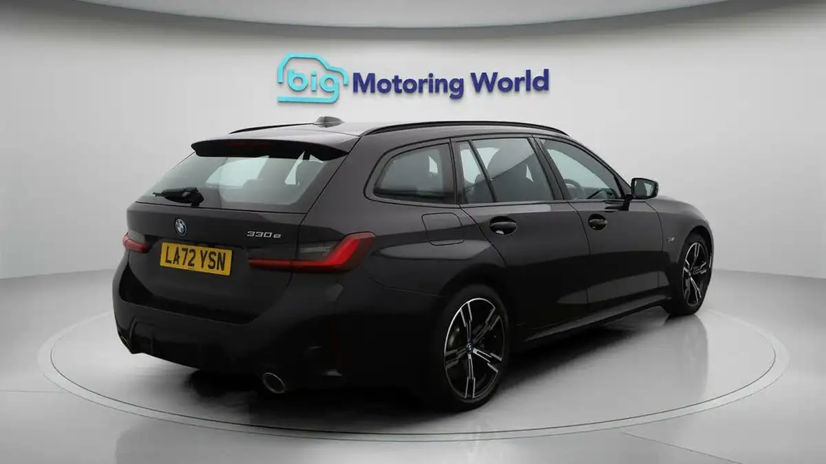 2022-bmw-3-series-20-330e-m-sport-touring-5d-big-7